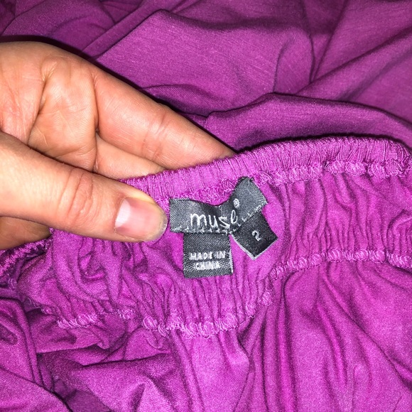 Muse Peasant Style Dress - Picture 5 of 10